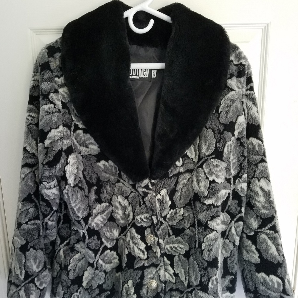 Duffel Outdoor Coat Size Medium